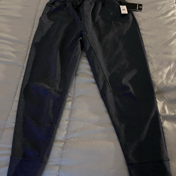 Calvin Klein Performance SweatPants Large Brand New - Picture 3 of 3